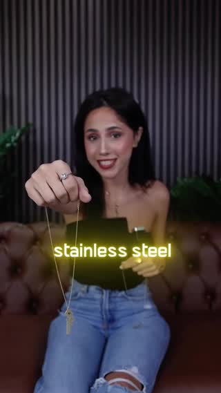 Presenting a handmade real silver necklace, focusing on its craftsmanship and quality.